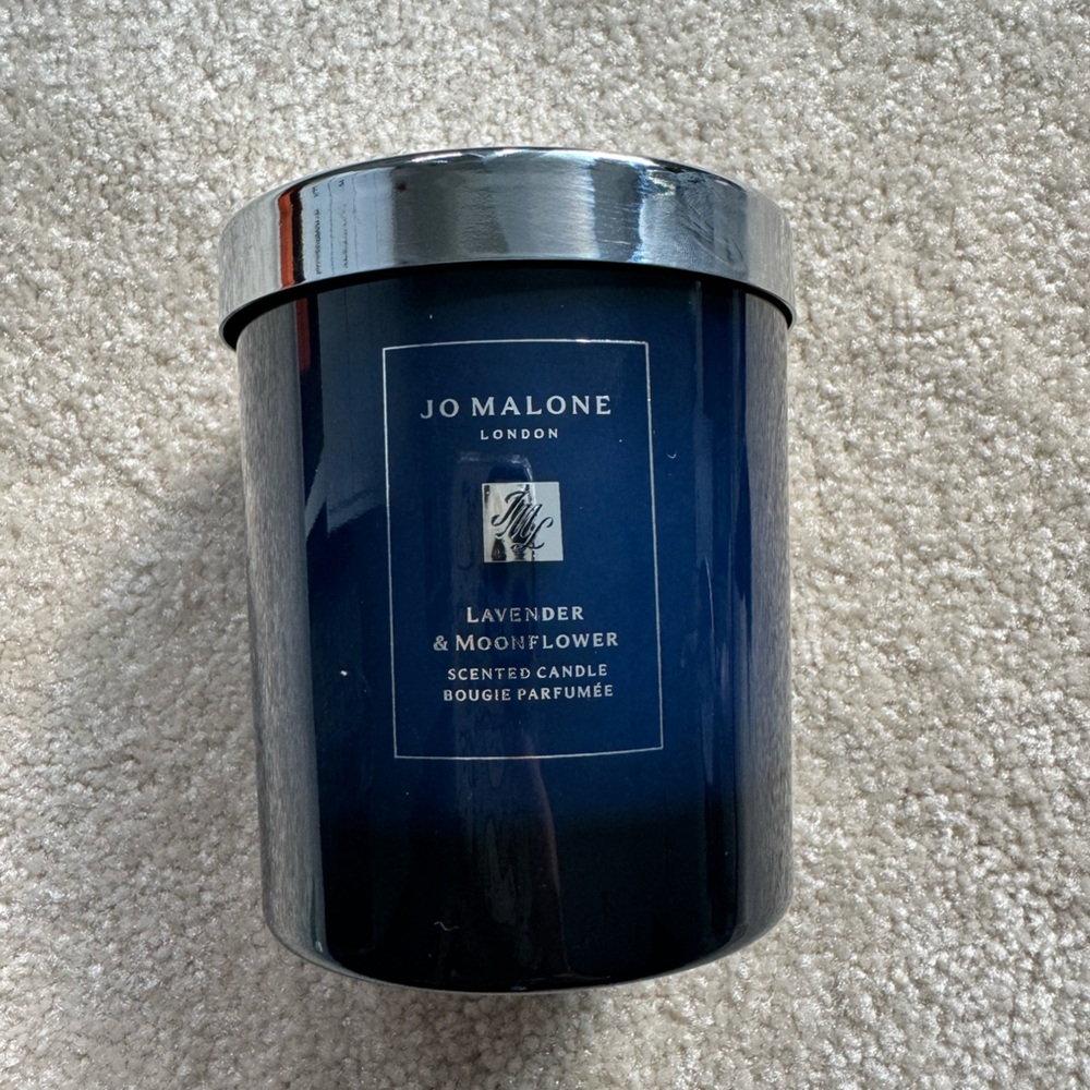 Brand New never used Jo Malone candle - lavender & moonflower